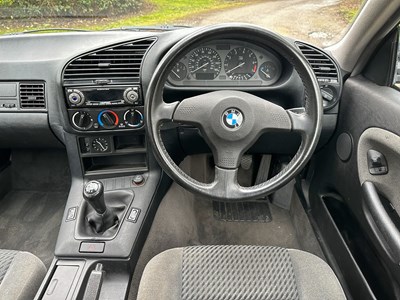 Lot 67 - 1993 BMW 318iS