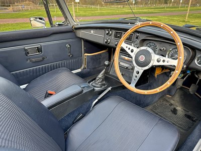 Lot 35 - 1973 MGB Roadster