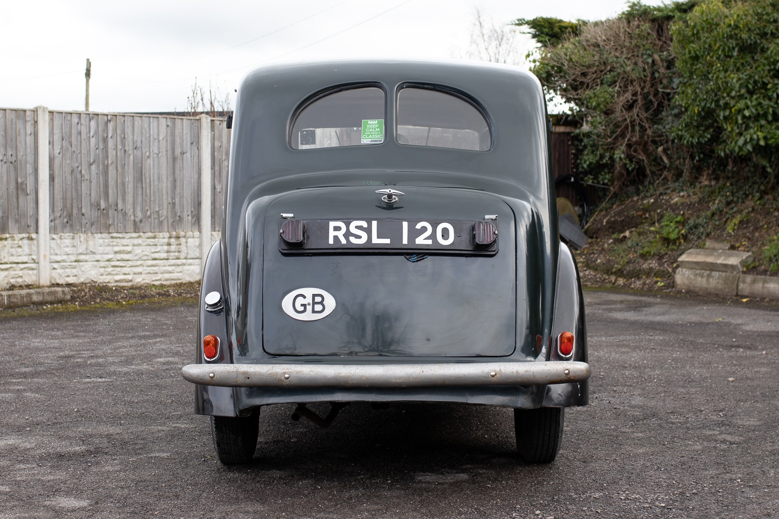 Austin 10 Rear Axle Lot 35 - 1937 Austin 10 Cambridge